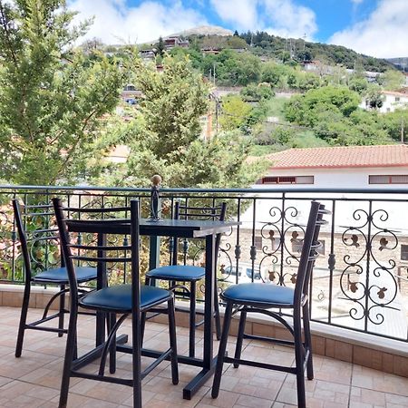 Αρτέμιδα Plus Karpenisi Apartment Buitenkant foto